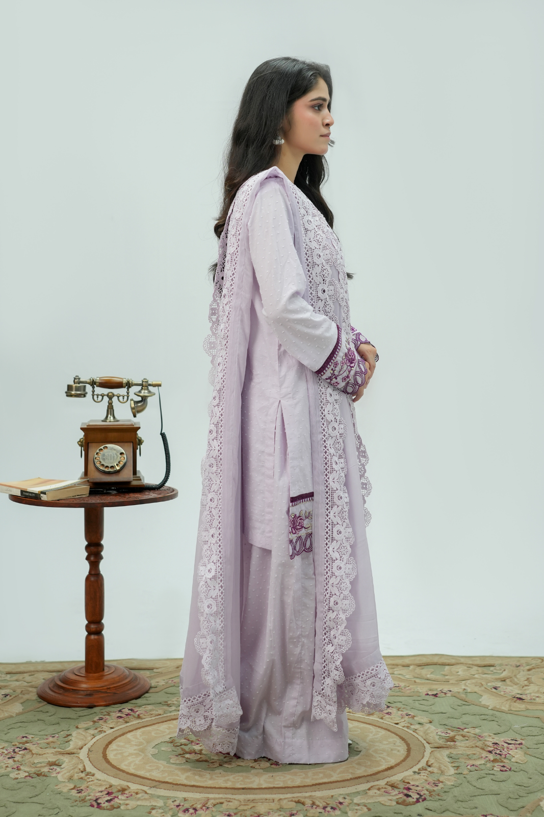 Levander Veil
