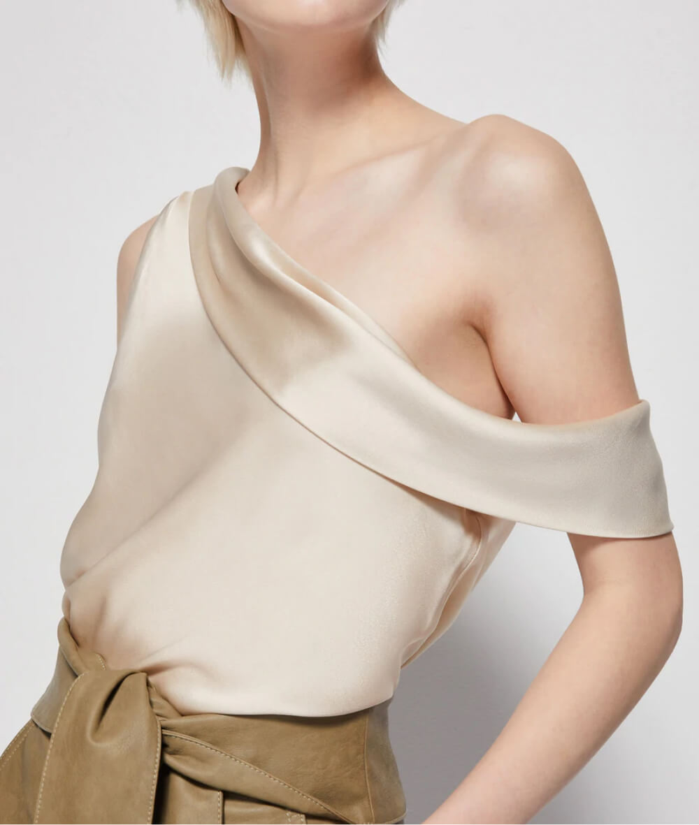 LEXY COLD SHOULDER